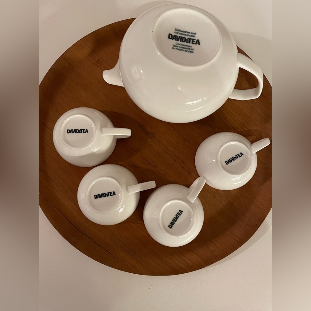 David’s Tea Classic White Teapot and Cup Set with Tray - Picture 9 of 10